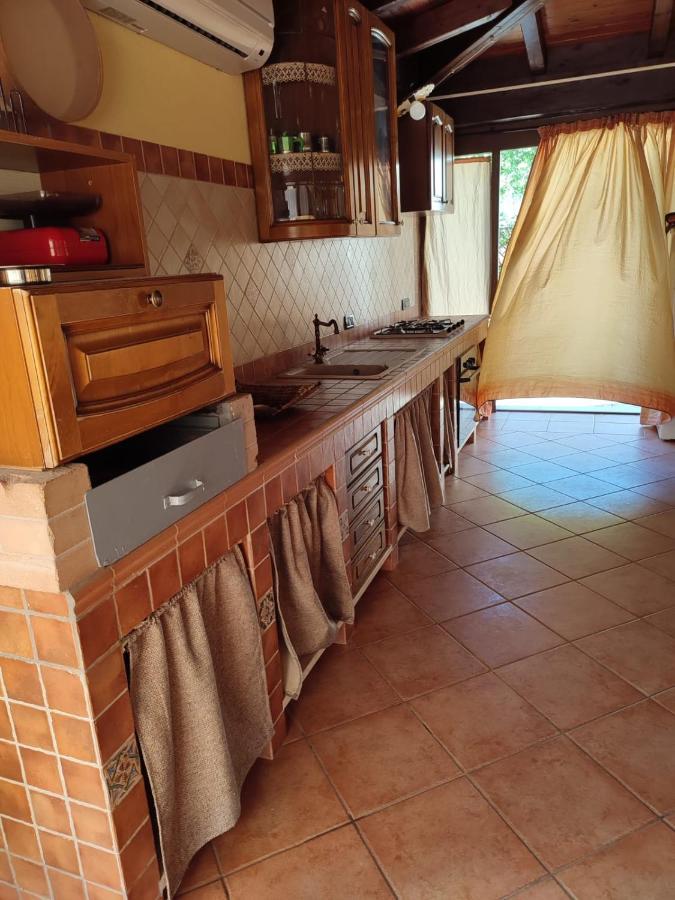 Villa In Vetro كاستيلاّماري ديل غو المظهر الخارجي الصورة